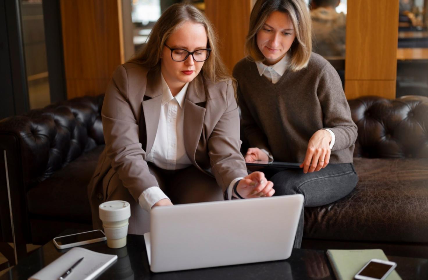Ambiente di formazione Sryno Tvemo dove si esplorano i bisogni autentici